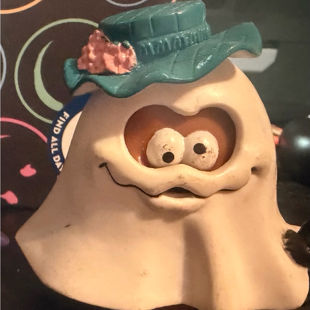 1992 McDonald's Halloween McNugget Buddy figurine "McBoo" ghost